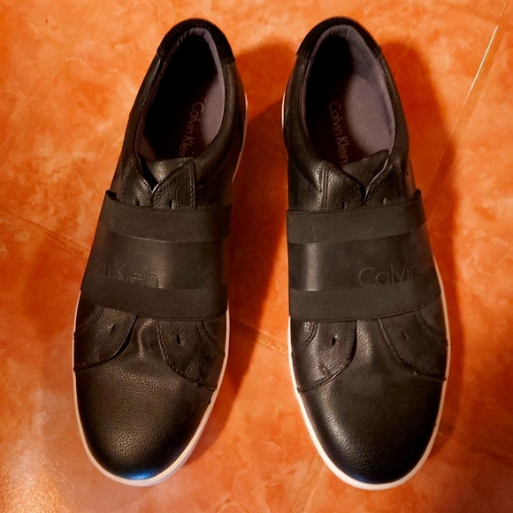 NEW CALVIN KLEIN MENS SNEAKERS 10.5 main image 4